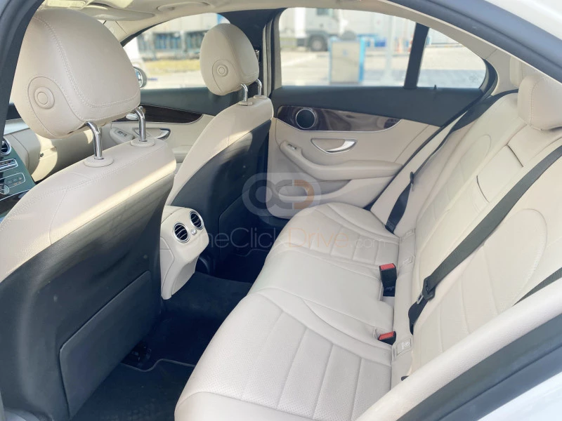 Beyaz Mercedes Benz C300 2019 for rent in Dubai 5